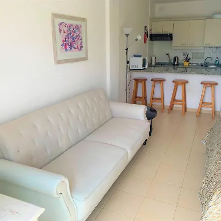 Ocean Breeze And Seaview Apartment *